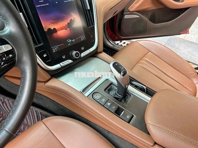VinFast Lux A Premium 2021 bản cao cấp hợp lý quá