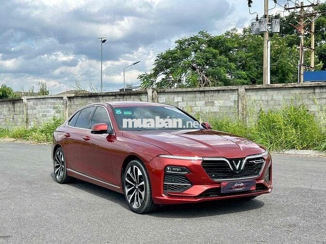VinFast Lux A Premium 2021 bản cao cấp hợp lý quá