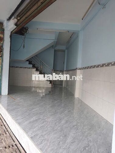 Thuê nhà Phạm Văn Đồng Gò Vấp cách sân bay 1km