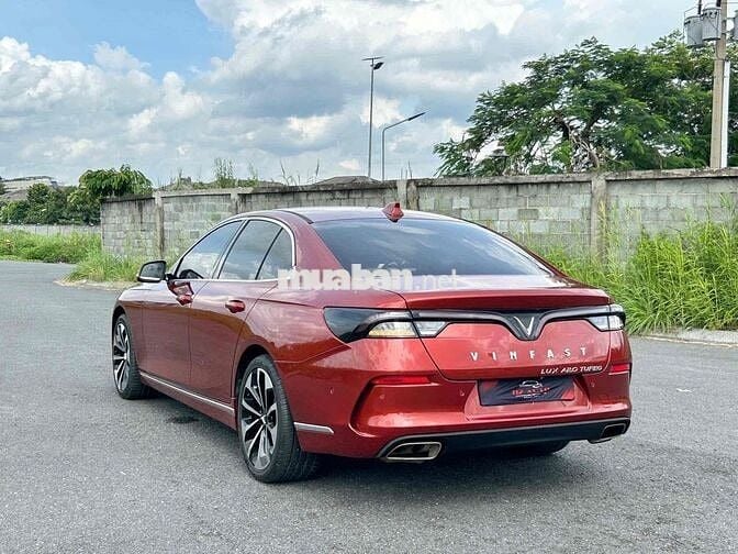 VinFast Lux A Premium 2021 bản cao cấp hợp lý quá