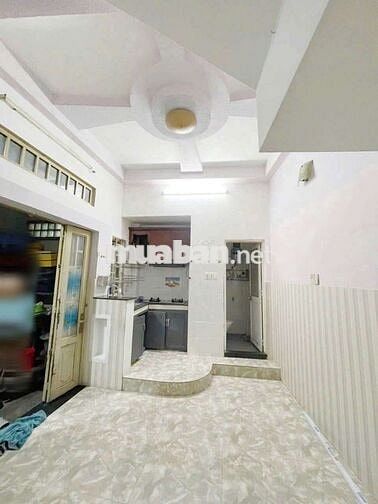 Cho thuê nhà mới 2 PN 3wc phường 7, Phú Nhuận
