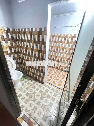 6,5tr chốt cọc 1thang nhà Mt đường số khu Tỉnh lộ 10 Tên Lửa 6×10+lửng