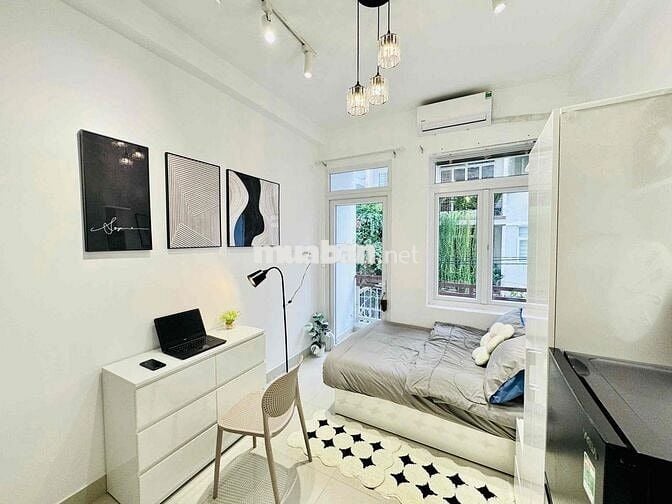 CHDV Studio Ban Công Ngay Nhà Thờ Ba Chuông - Lê Văn Sỹ - Trường Sa