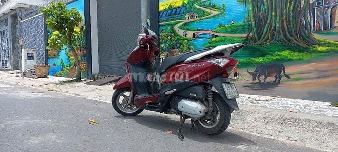 Xe Lead đỏ đẹp cho sinh viên, công chức đi làm