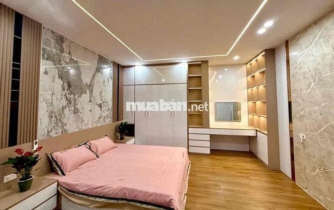 Bán nhà ngõ Trường Chinh 41m 6 tầng thang máy gần phố giá 11.8 tỷ