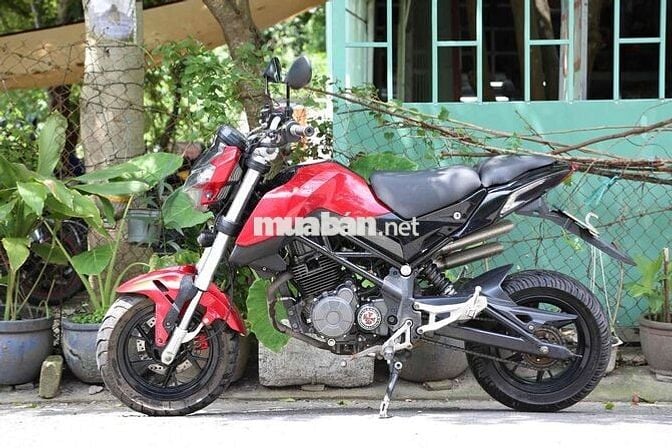 Benelli TNT 150fi