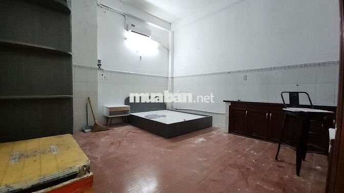 CHO THUÊ STUDIO  FULL NỘI THẤT RỘNG 30M2  - SÁT BÊN VĂN LANG CS3- IUH