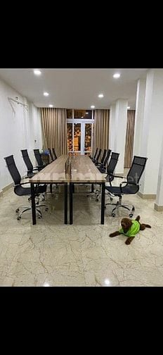 Cc cho thuê MTKD Nguyễn Lâm 7 tầng + thang máy giá 101tr/ tháng