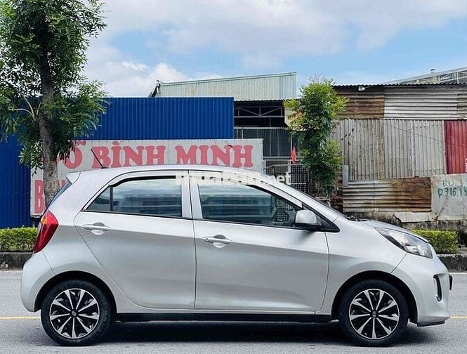 kia morning 2015 chính chủ màu bạc xịn 1.25