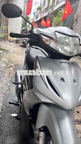 Cần bán xe Honda Wave 110 chính chủ còn mới, giấy