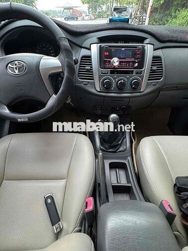Toyota Innova 2013 Zin Cả Xe