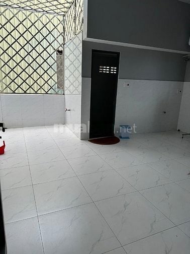 Bán Nhà mặt tiền gần bến xe Đà Nẵng 