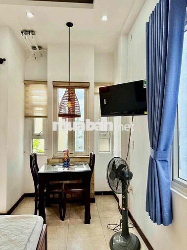 Cuối Tháng 9 Trống Studio Ban Công Ngay Chợ Tân Định - Đại Học UEH ISB