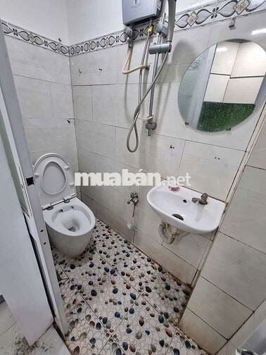 Cho thuê nhà 2 phòng ngủ đầy đủ nội thất, p Nguyễn Cư Trinh, quận 1