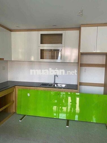 BÁN CĂN NHÀ NGAY TRUNG TÂM OTO TRÁNH NHÀ 3 TẦNG HIẾM GẶP