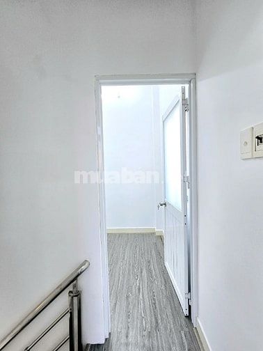 BÁN NHÀ HẺM 1716. HUỲNH TẤN PHÁT. NHÀ BÈ