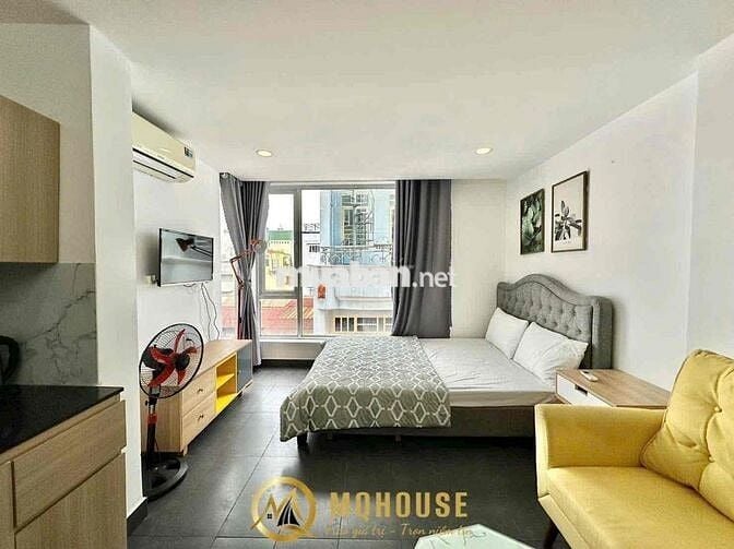 Căn Hộ Cửa Sổ Lớn Full Nội Thất Phú Nhuận Gần Nguyễn Văn Trỗi Quận 1&3