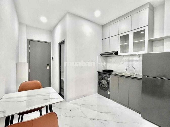 Cho Thuê Studio Tách Bếp Ban Công Thoáng Gần Nhà Thờ Tân Định Giá Rẻ