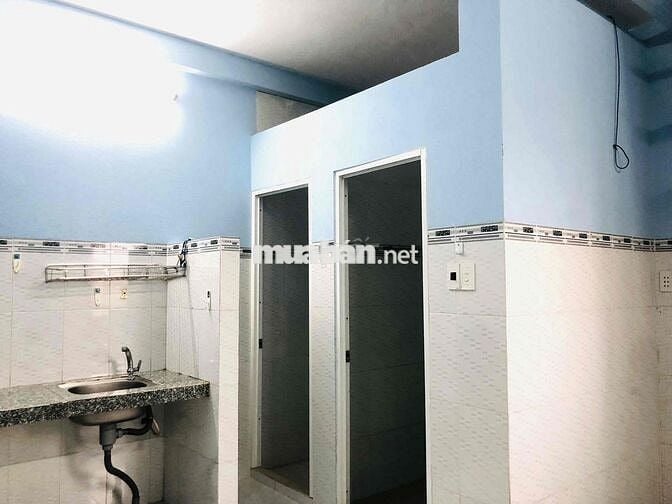 nhà trọ 30m2, 1 gác, 1 lừng đường Huỳnh Văn Trí, xã Bình Chánh