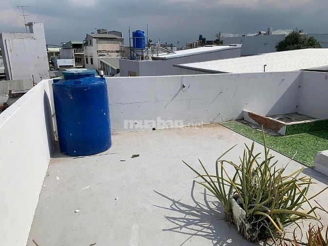 Nhà lầu hẻm Nguyễn Chí Thanh gần chợ Rạch Sỏi