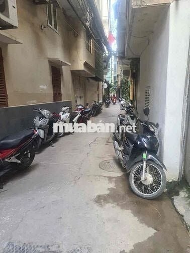 Bán đất ngõ Tây Sơn 70m vf3 vào 2 thoáng giá 14.8 tỷ