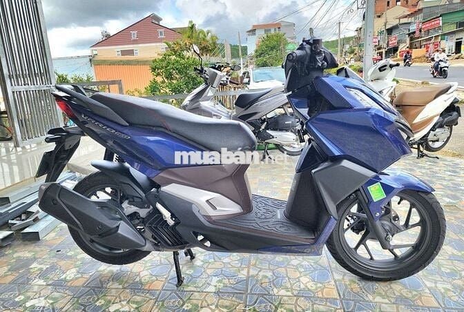 Honda Vario 160 odo 7k km đẹp leng như mới.