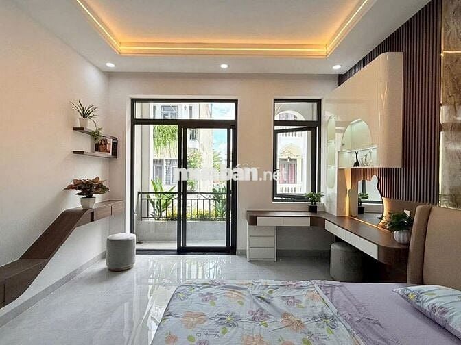 Nhà trệt lầu phong cách hiện đại, chủ cần bán giá ngộp 820T.R/100m²