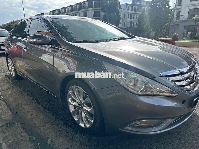 Hyundai Sonata 2011 2.0 AT - 123456 km