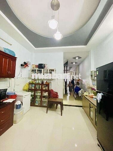 CẦN BÁN GẤP nhà Tân Phú, ngay Aeon, 4 tầng, 80m2, HXH 6m, chỉ hơn 8 tỷ