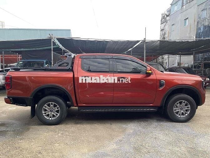 Ford Ranger 2022 XLS 2.0 4x2 AT - hỗ trợ vay 70%