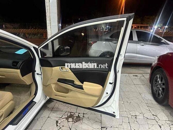 Honda Civic 2012 1.8 MT - 130000 km