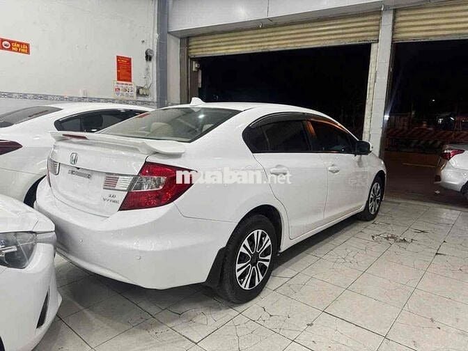 Honda Civic 2012 1.8 MT - 130000 km