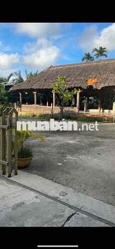 ĐẤT 2 mặt tiền thuận lợi cho việc kinh doanh ngày khu du lịch