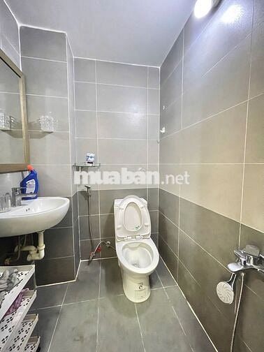 🏘️CHO THUÊ CĂN HỘ BAN CÔNG GẦN CẦU LÊ VĂN SỸ, TRẦN QUANG DIỆU, SÁT Q1
