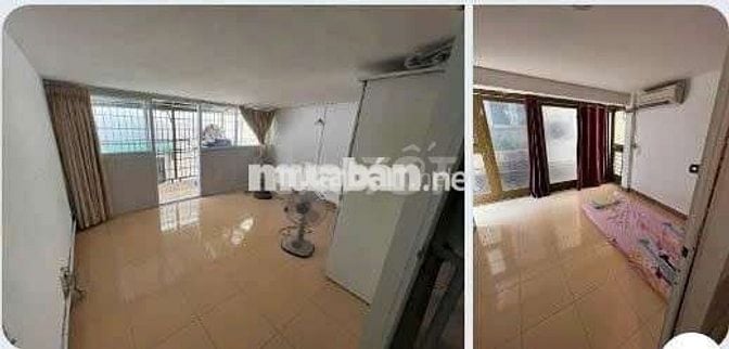 Cho thuê nhà mới sơn có 2 PN 2wc gần chợ Nguyễn Xí, Bình Thạnh