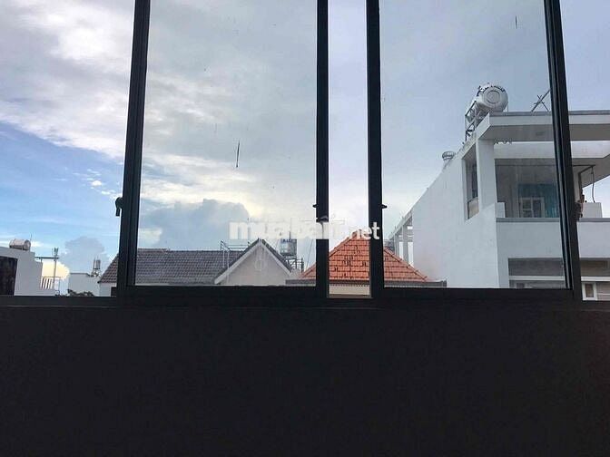 PHÒNG TRỌ CÓ GÁC GẦN ĐẠI HỌC LUẬT QL13