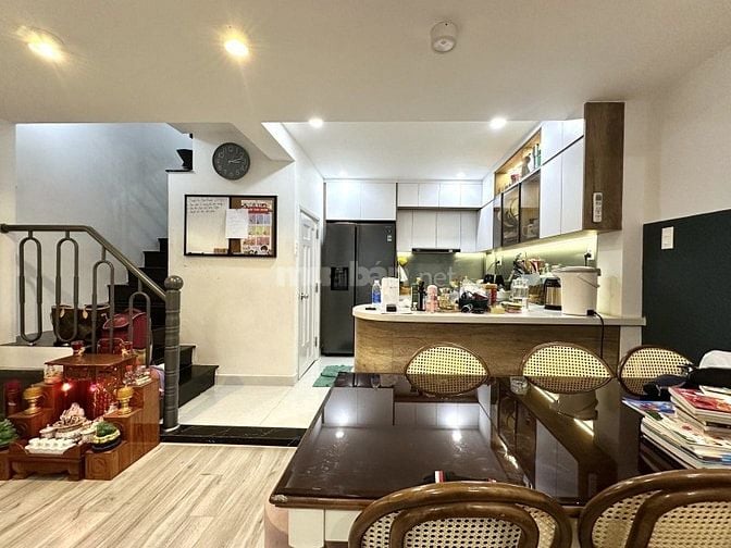 Giảm 1.5 tỷ! HXH Trần Bình Trọng Bình Thạnh, 4 tầng, 4.8x8m, 7.7 tỷ