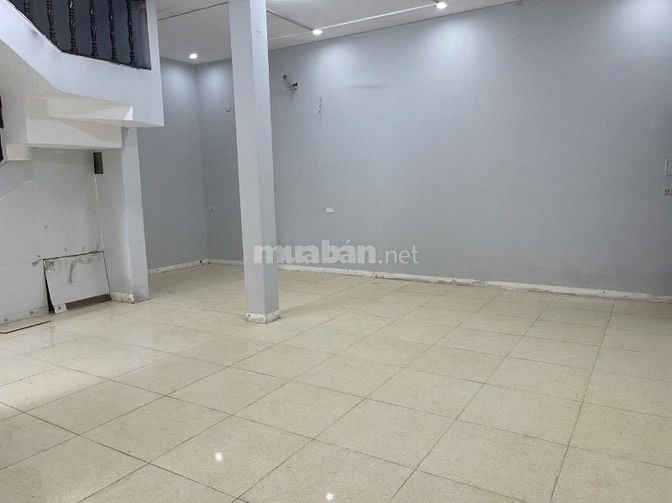CHO THUÊ CẢ NHÀ, Số 3  Ngõ 68 Phố Quan Nhân, Phường Thanh Xuân 