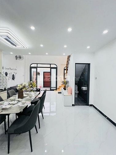 Bán nhà Lửng mới 100% full nội thất đang hoàn thiện