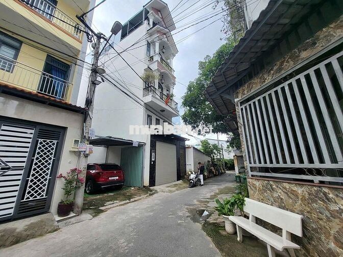 Bán lô đất gần đường số 2 Trường Thọ. DT 60m2, SHR, hẻm oto rộng rãi.