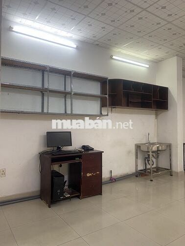 Cho thuê tầng trệt chỉ 3.9 triệu, 32m2, p. Tây Thạnh, quận Tân Phú.