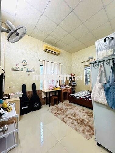 Q7, HXH 78M², Ô TÔ NGỦ TRONG NHÀ NGANG 4,2M, KHU VIP HUỲNH TẤN PHÁT