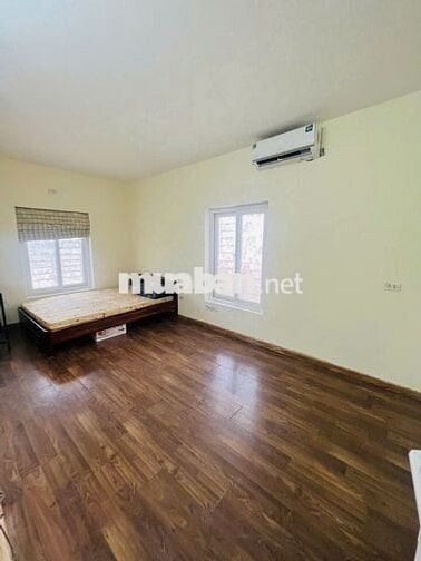 Tập thể Thành Công 80m2 2pn 2vs 10tr
