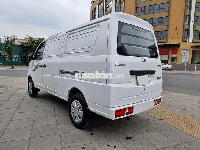 Thaco Towner 2S 2022 số sàn máy xăng, tải van