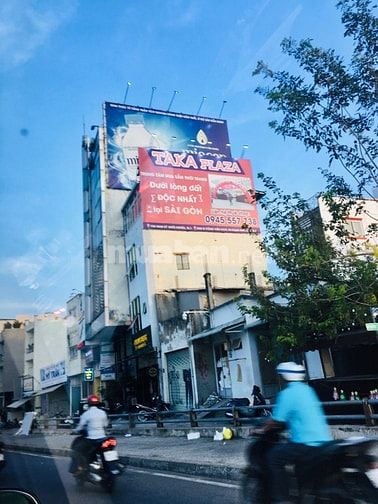 Cho thuê nhà riêng 4x9m Quận Bình Thạnh sát Q1 5,5tr/th