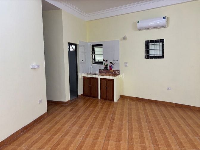 Cho thuê 4 căn hộ DT 35 m vuông riêng biệt 