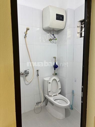 Cho thuê 4 căn hộ DT 35 m vuông riêng biệt 