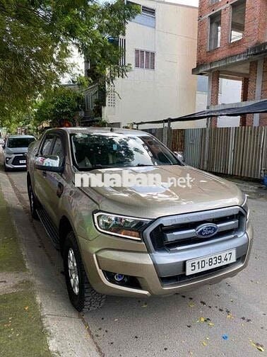 Ford Ranger 2015 XLS 2.2L 4x2 MT - 100000 km