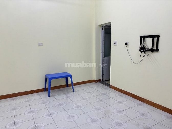 Cho thuê 4 căn hộ DT 35 m vuông riêng biệt 