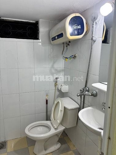 Cho thuê 4 căn hộ DT 35 m vuông riêng biệt 